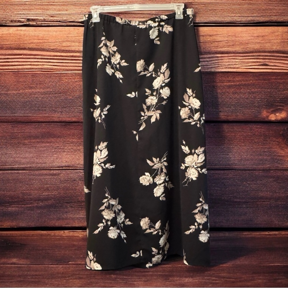 KATHIE LEE MIDI SKIRT SIZE 16